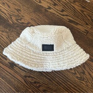UGG Cream Sherpa Bucket Hat